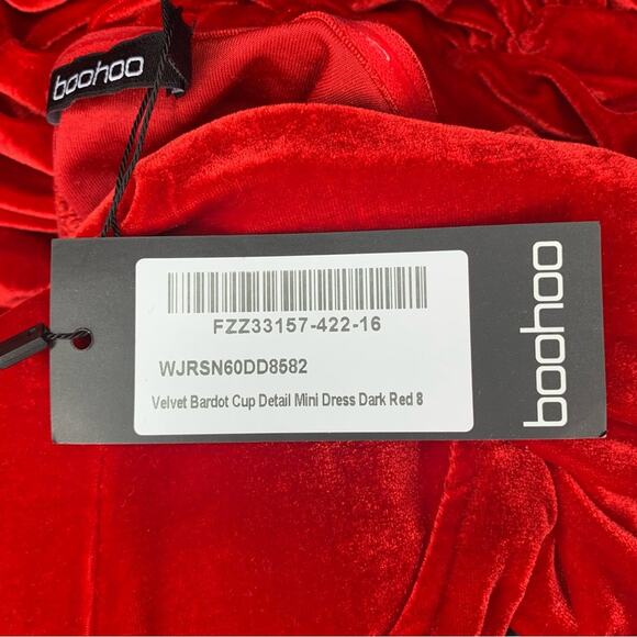 Boohoo NWT Velvet Bardot Cup Detail Mini Dress Size 4 Dark Red Cold Shou… - Picture 10 of 12